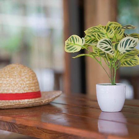 Straw Huts Liwliwa Hotel San Felipe  Exterior foto